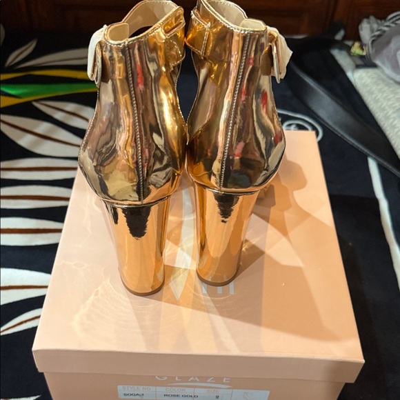 Glaze Metallic Rose Gold Ankle-Strap Heels - Picture 4 of 4
